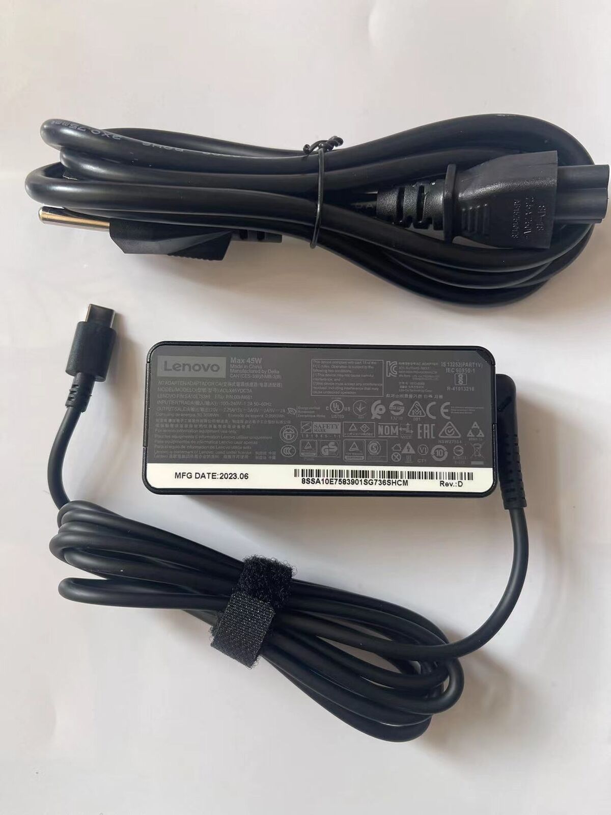 Original Lenovo 45W USB C Type C Power Adapter Charger Lenovo ADLX45YCC3A 20V 2.25A Original Lenovo 45W USB C Type C Power Adapter Charger Lenovo ADLX45YCC3A 20V 2.25A